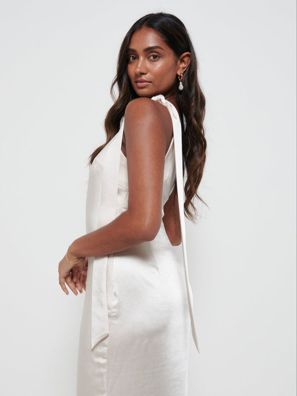 Pretty Lavish Amelia Tie Maxi Bridesmaid Dress