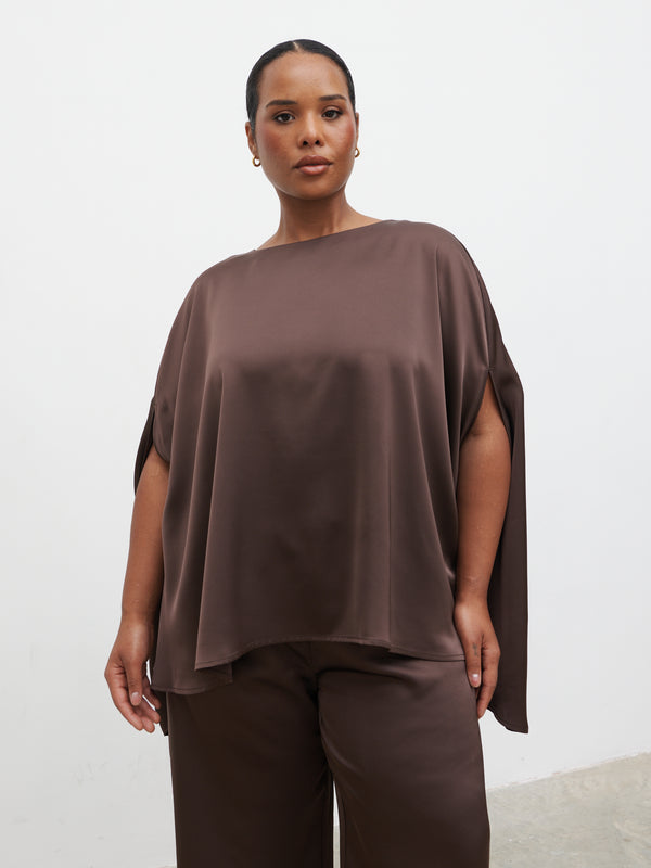Pretty Lavish Breya Cape Floaty Satin Top Curve