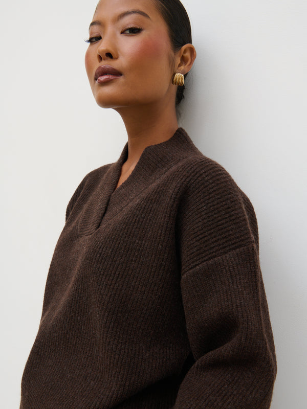 Pretty Lavish Briana Chunky V-Neck Knit Jumper