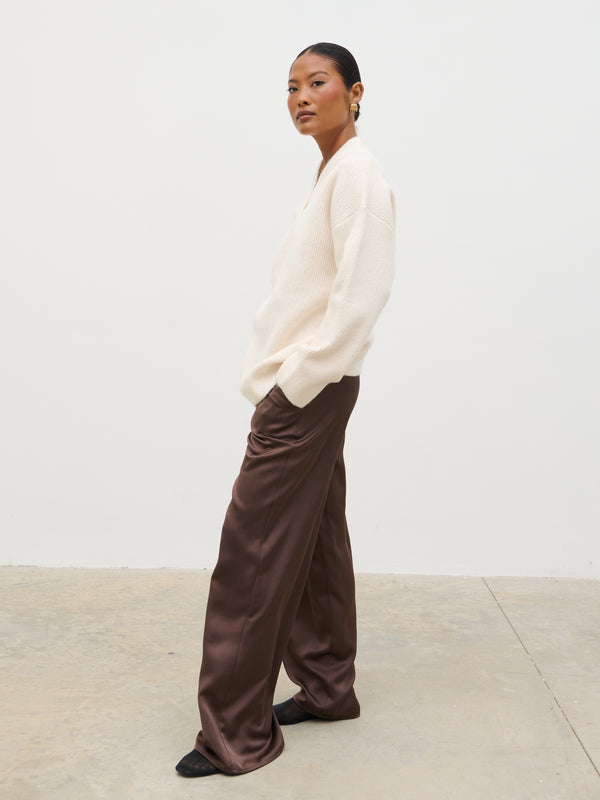 Pretty Lavish Briana Chunky V-Neck Knit Jumper