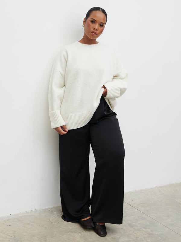 Pretty Lavish Camille Oversized Borg Jumper Curve