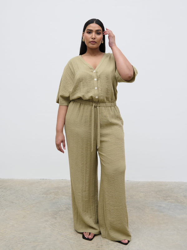 pretty lavish Carey Easywear Jumpsuit Curve