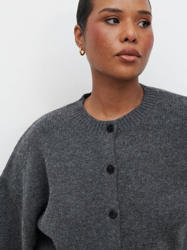 Pretty Lavish Etta Knit Bomber Curve