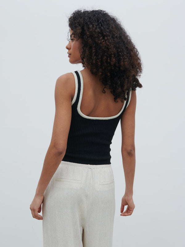 Pretty Lavish Hartley Knit Top