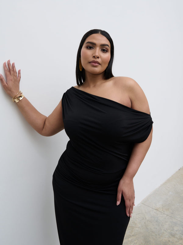 pretty lavish Janece Asymmetric Jersey Dress Curve