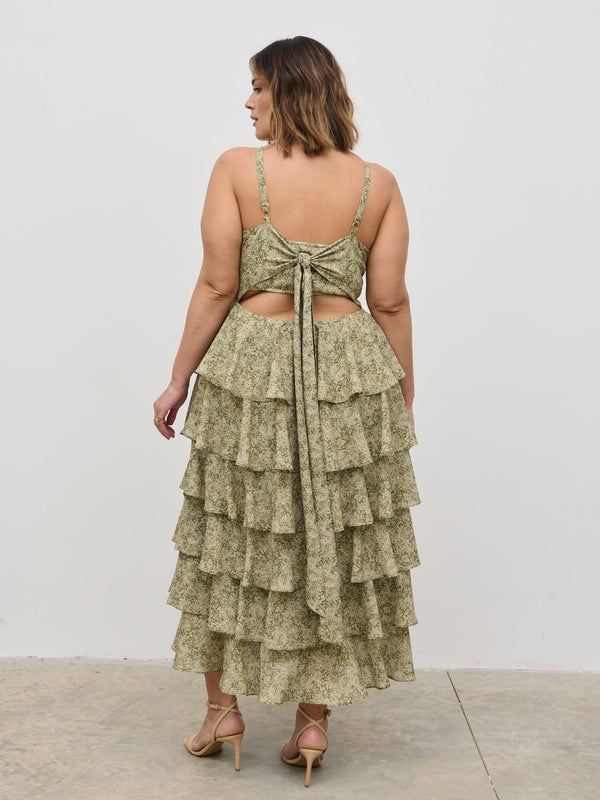 Pretty Lavish Lissy Tie Back Midaxi Dress Curve