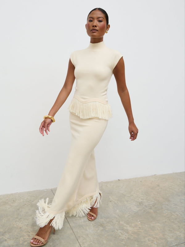 Pretty Lavish Orlendina Fringe Knit Top