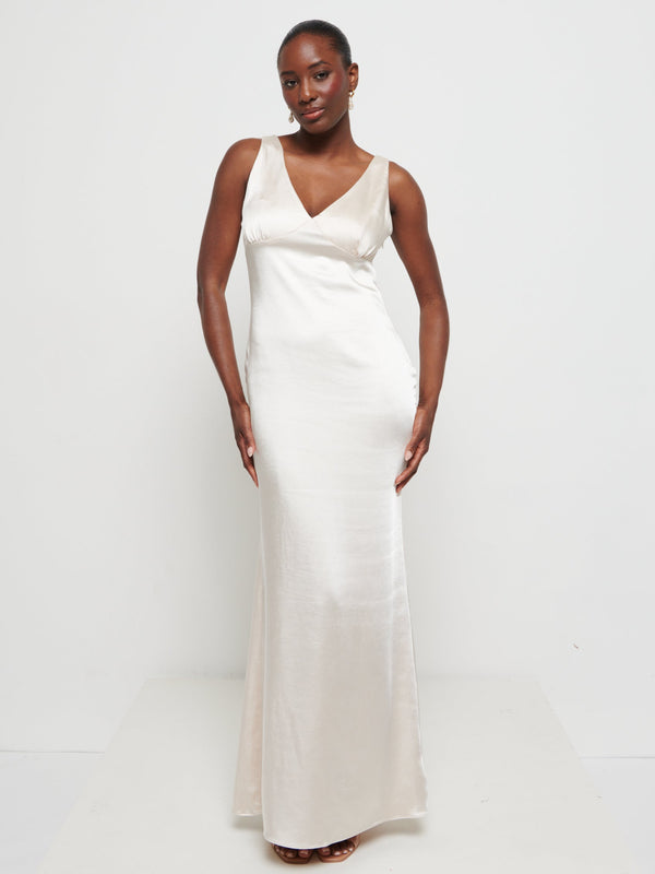 Pretty Lavish Piper Maxi Bridesmaid Dress