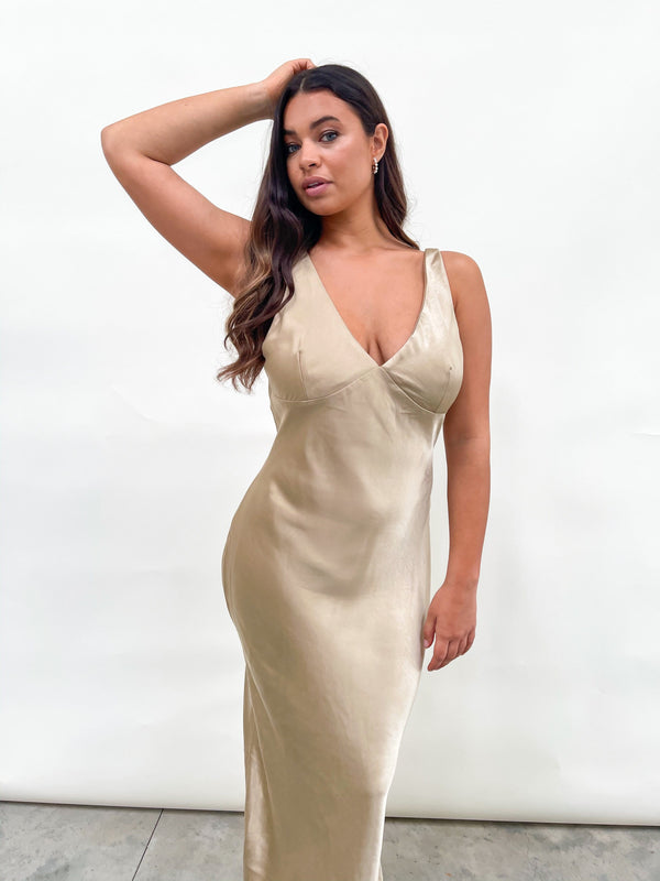 Pretty Lavish Piper Maxi Dress