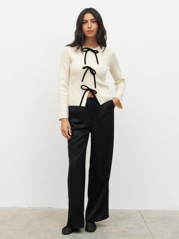 Pretty Lavish Sophia Bow Tie Front Knit Top