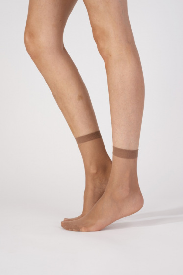 Pretty Polly Everyday 15 Denier Smooth Knit Ankle Highs 3 Pair Pack - Chiffon