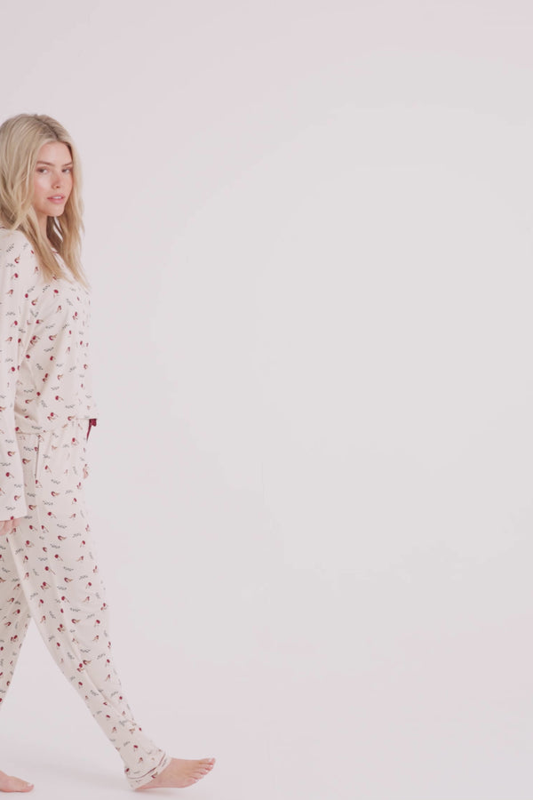 Pretty You Bamboo Festive Pyjama Set In Robin Print