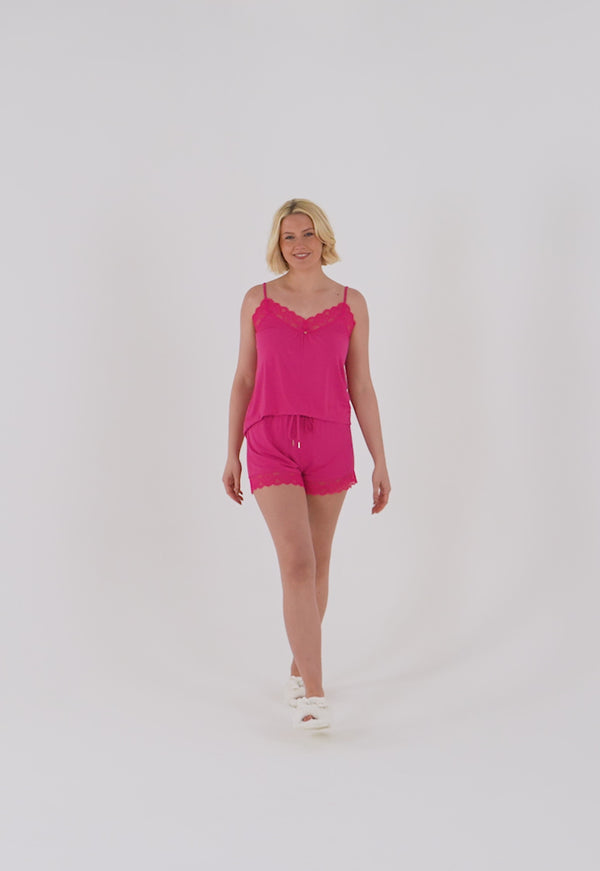 Pretty You Bamboo Lace Cami Short Pajama Set In Raspberry
