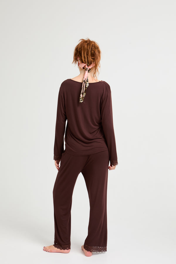 Pretty You Bamboo Lace V-Neck Pyjama Set In Chocolate