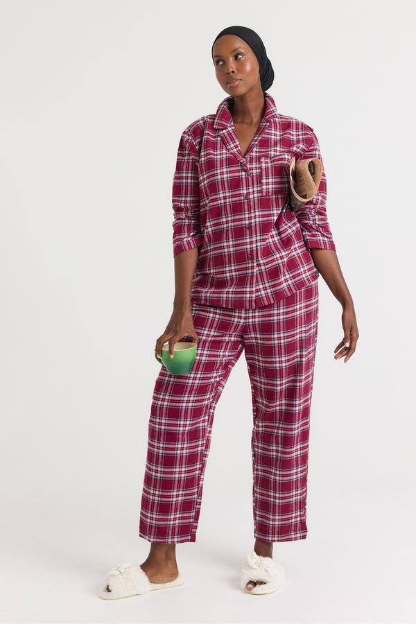 Pretty You His And Hers Plaid Pyjama Sets In Bordeaux