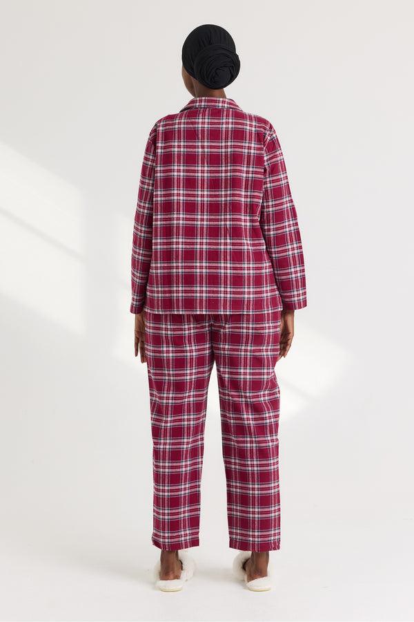 Pretty You His And Hers Plaid Pyjama Sets In Bordeaux
