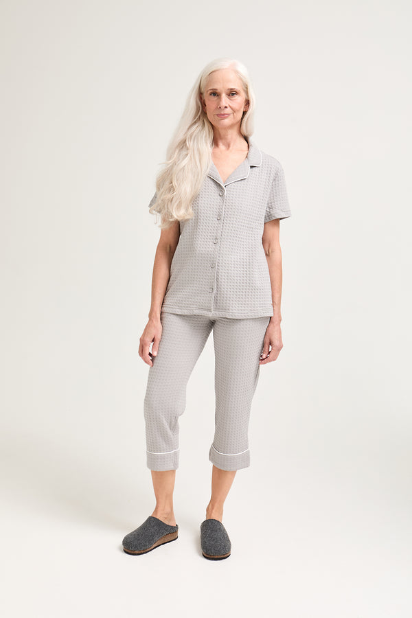 pretty you Luxury Suite Waffle Short Shirt Trouser Set in Gray