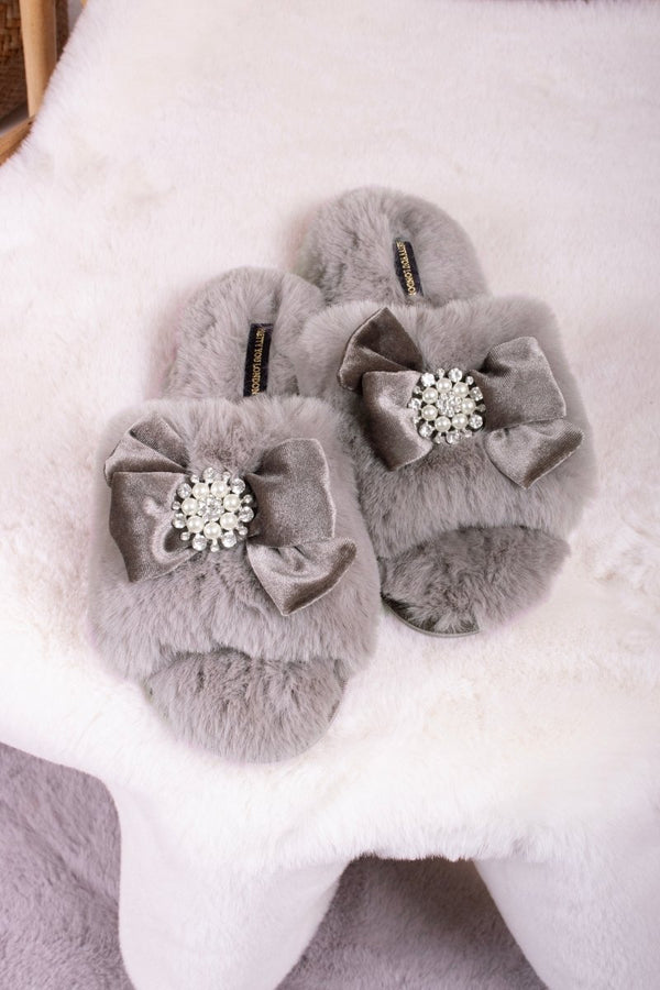 Pretty You Anya Slippers In Mink