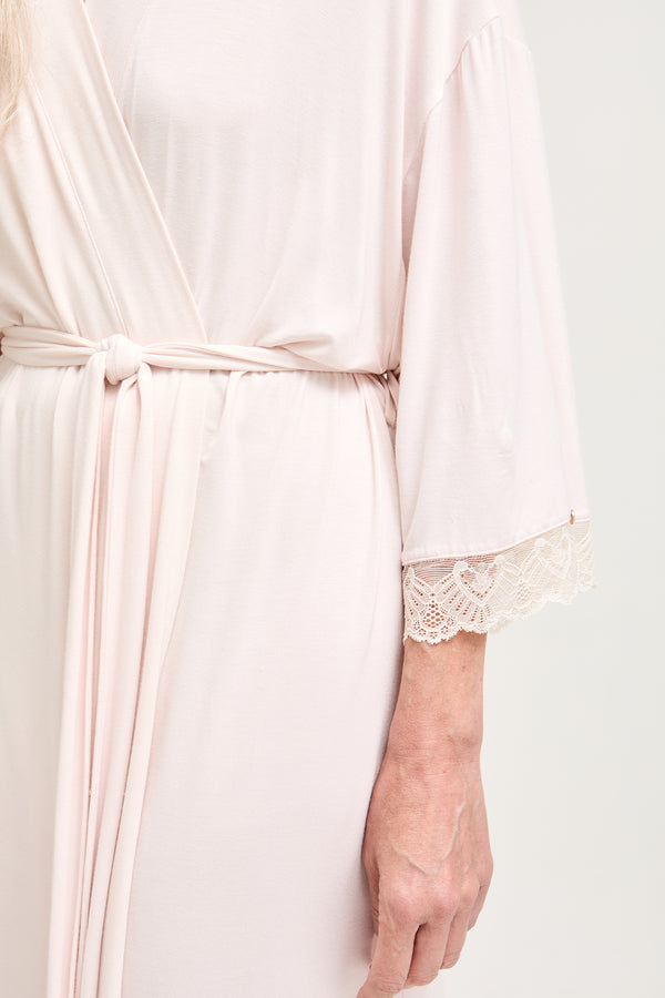 Pretty You Bamboo Lace Kimono Robe In Powder Puff