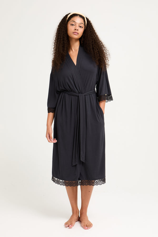 pretty you Bamboo Lace Kimono Robe in Raven