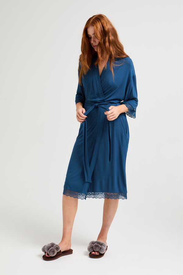 pretty you Bamboo Lace Kimono Robe in Teal