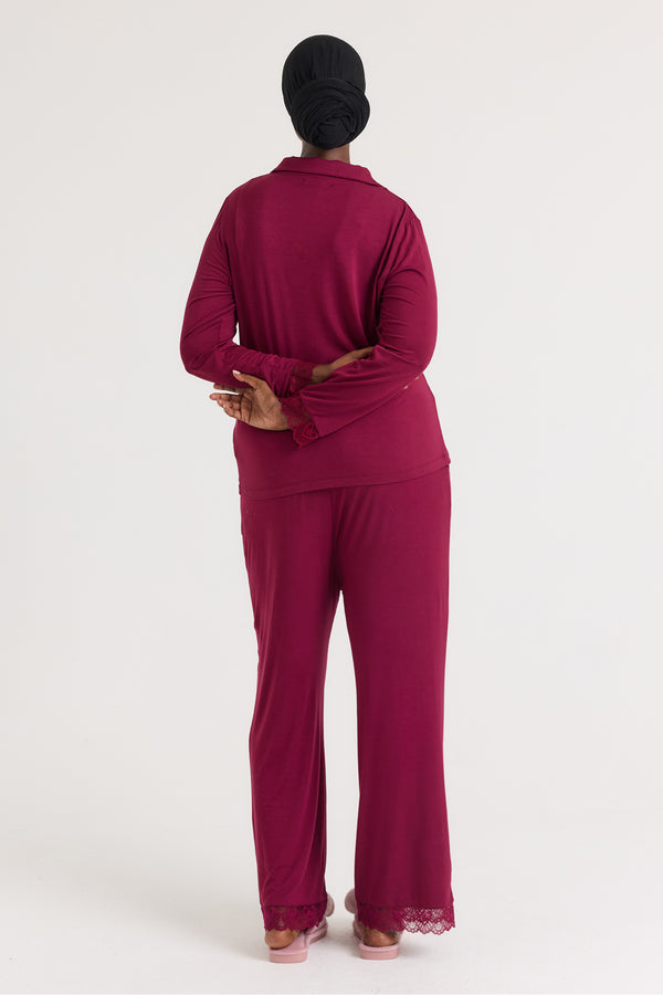 Pretty You Bamboo Lace Pajama Set In Bordeaux