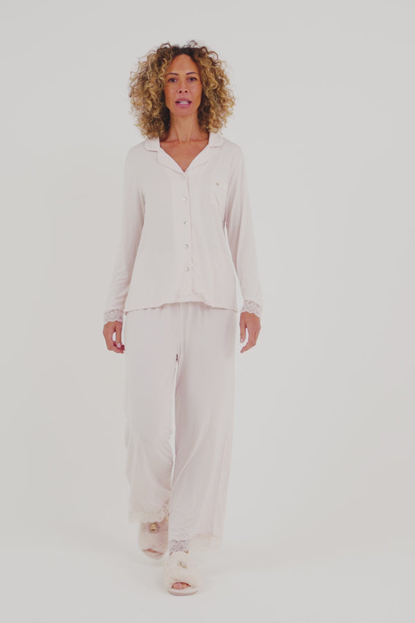 Pretty You Bamboo Lace Pajama Set In Powder Puff