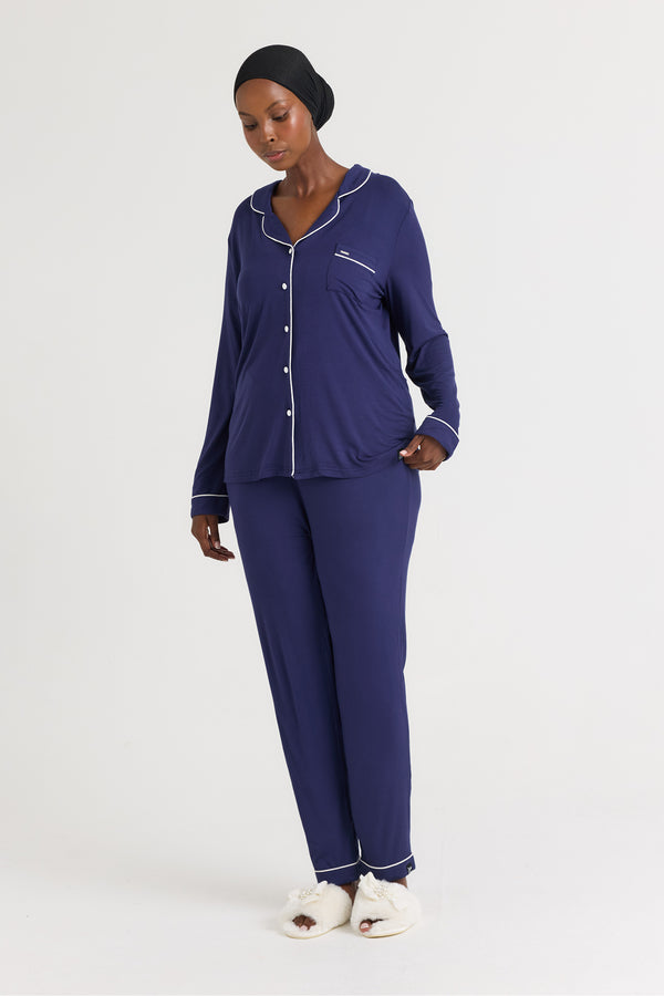 pretty you Bamboo Pajama Set in Midnight