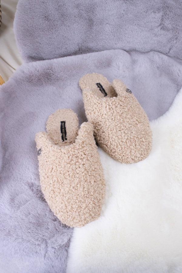Pretty You Carla Mule Slippers In Natural