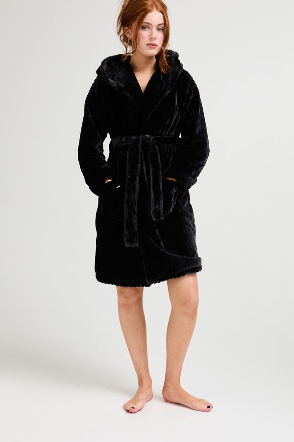pretty you Cloud Dressing Gown in Black