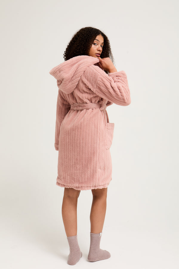 Pretty You Cloud Dressing Gown In Dusky Pink