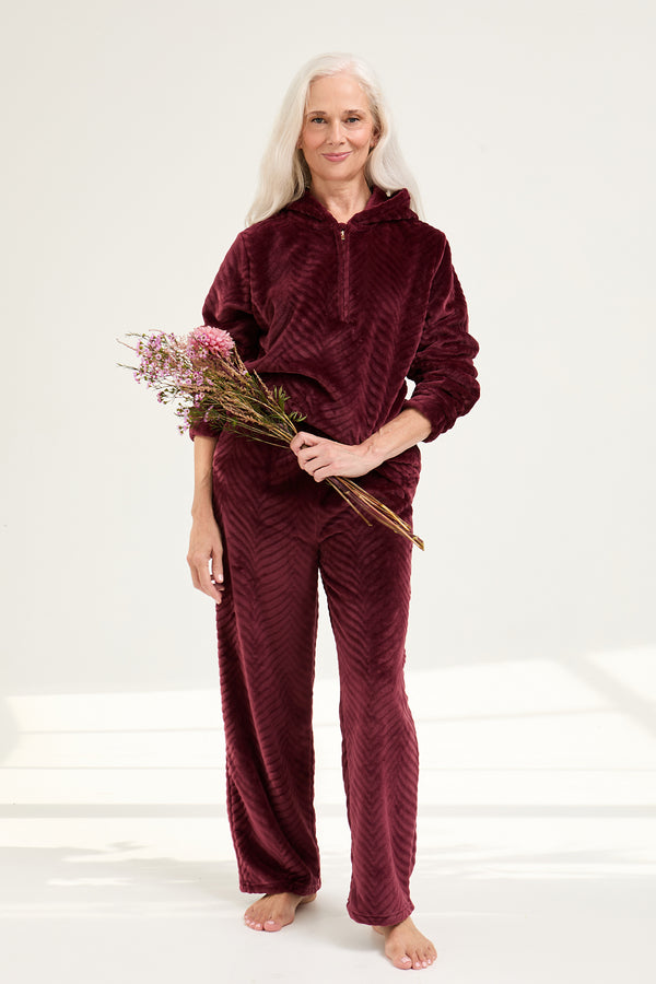 Pretty You Cosy Chevron Lounge Suit In Maroon