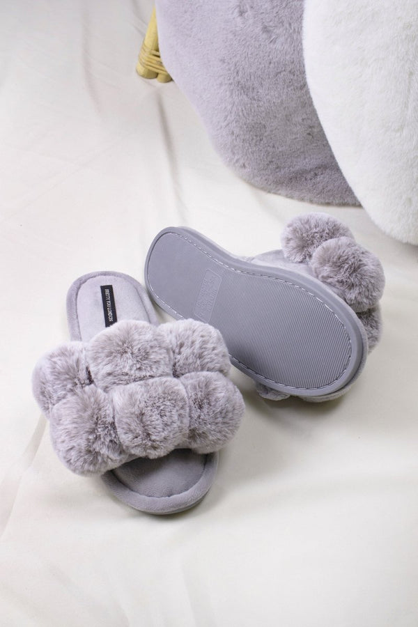 Pretty You Dolly In Gray