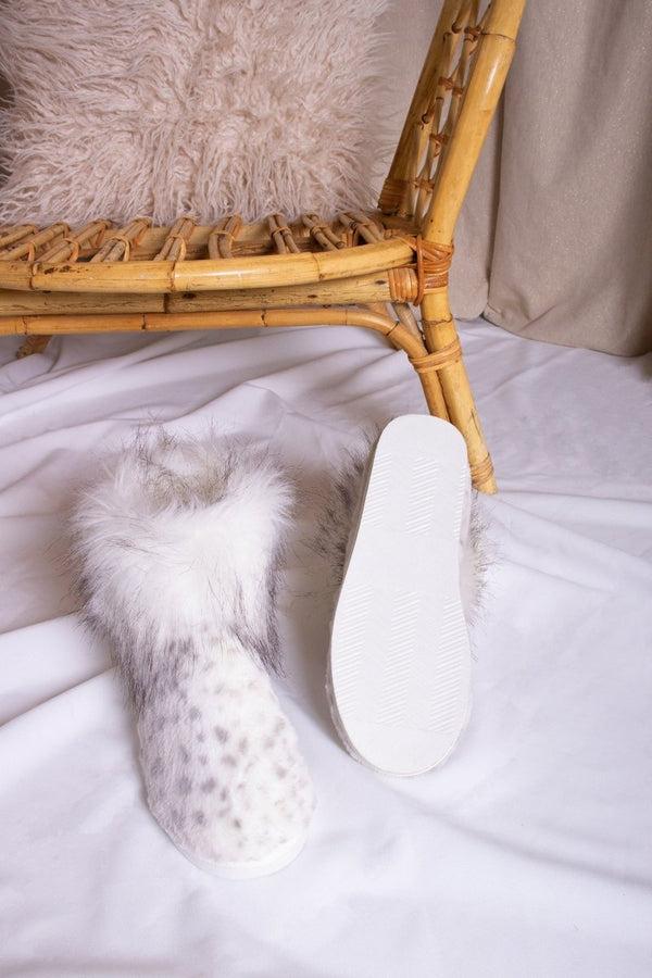 Pretty You Fern Slippers In Snow Leopard