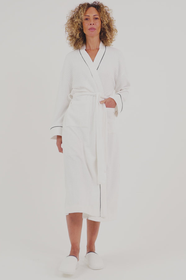 Pretty You Luxury Suite Waffle Robe In White