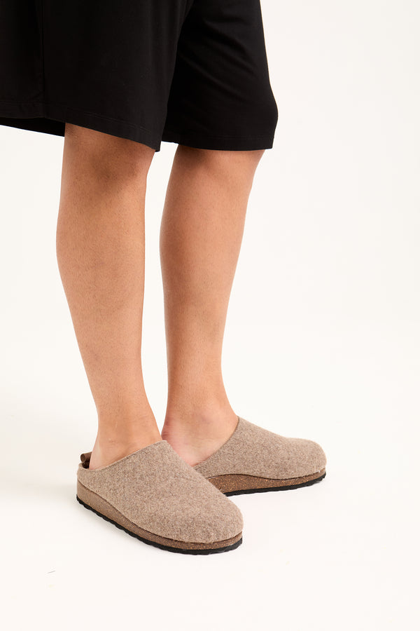 Pretty You Mister You Jamie Mule Slippers In Mink