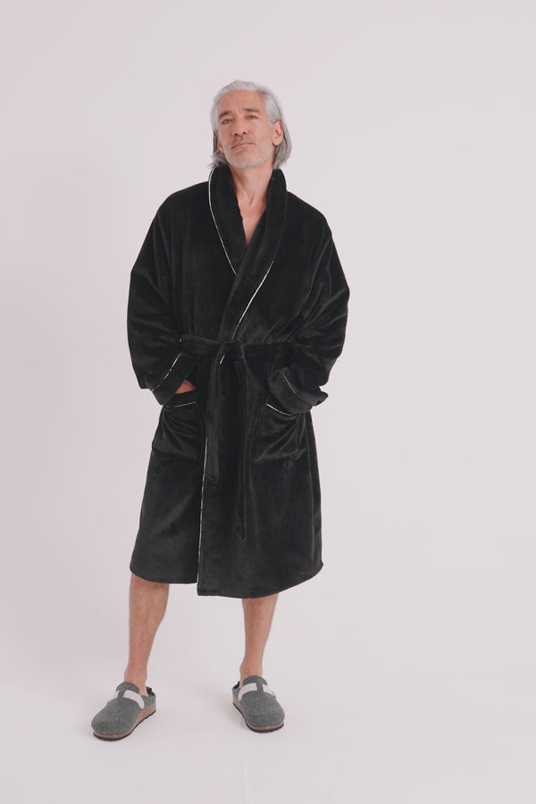 Pretty You Mister You Super Plush Robe In Black