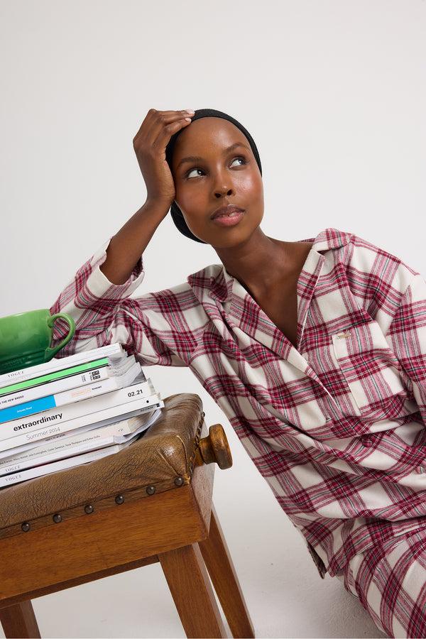 Pretty You Plaid Long Pyjama Set In Stone