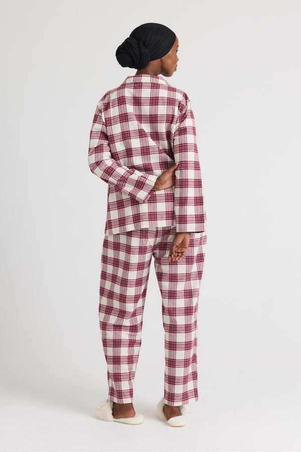 Pretty You Plaid Long Pyjama Set In Stone