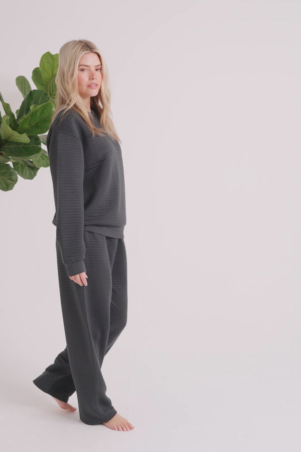 Pretty You Quilted Jersey Lounge Set In Charcoal