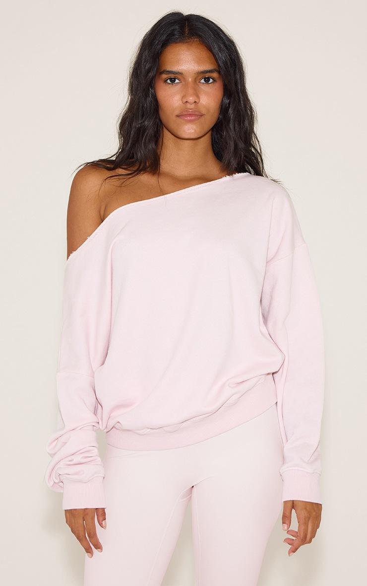 Pretty Little Thing Baby Pink Oversized Off Shoulder Sweatshirt Pretty Little Thing Baby Pink Oversized Off Shoulder Sweatshirt