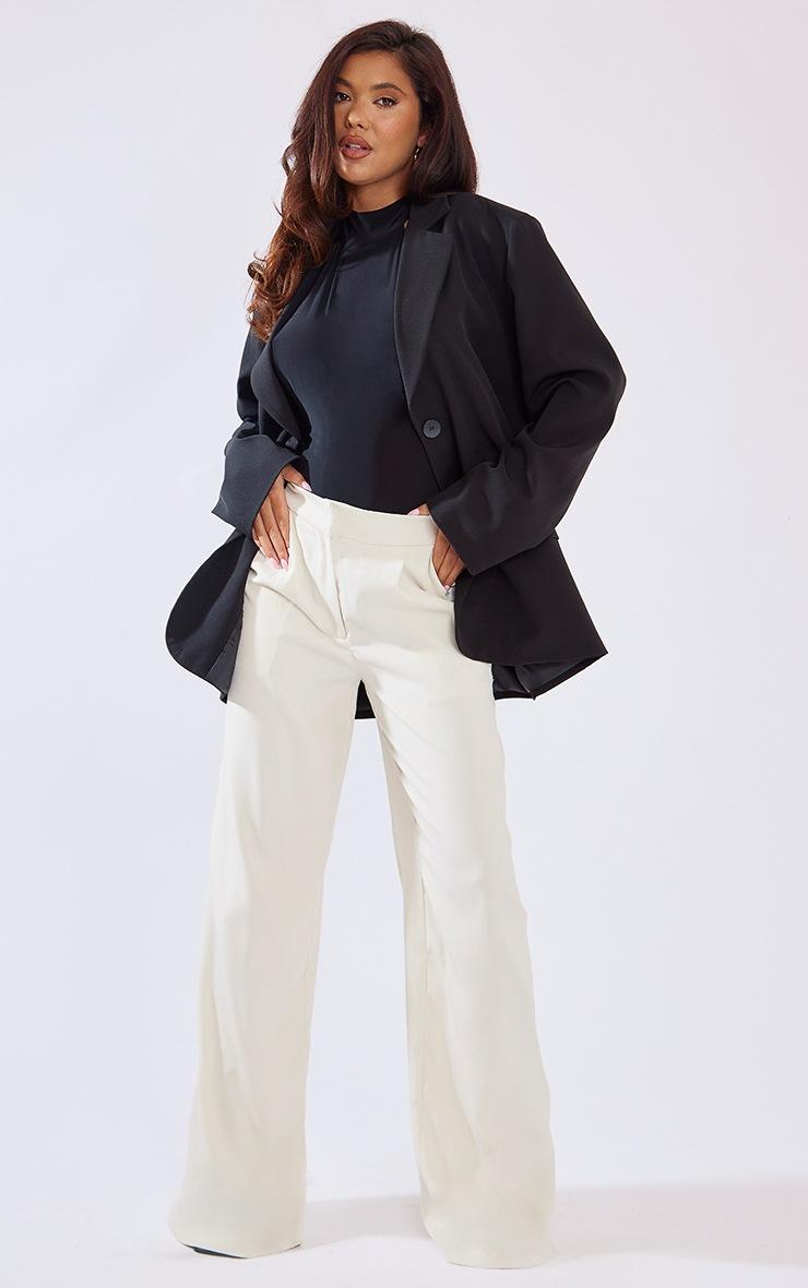 Pretty Little Thing Black Longline Oversized Curved Hem Black Blazer