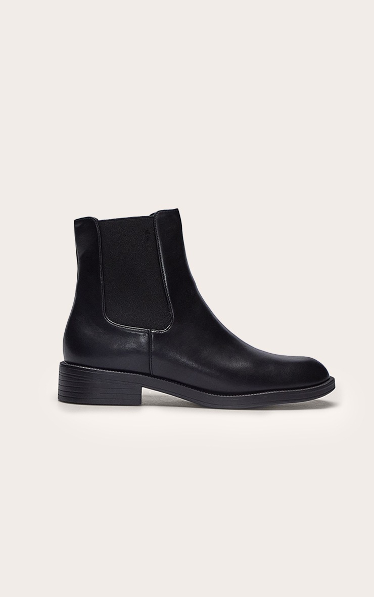 Pretty Little Thing Black Round Toe Basic Chelsea Ankle Boot