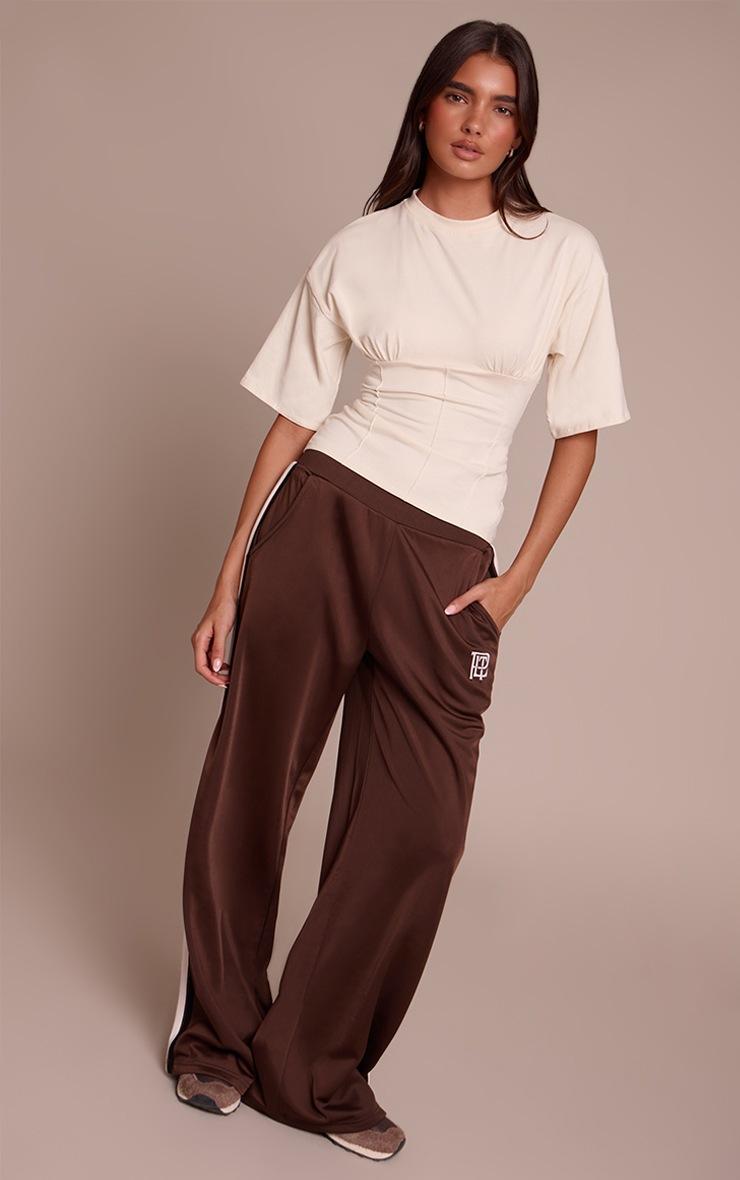 Pretty Little Thing Butter Cream Cotton Ruched Bust Detail Fitted T Shirt