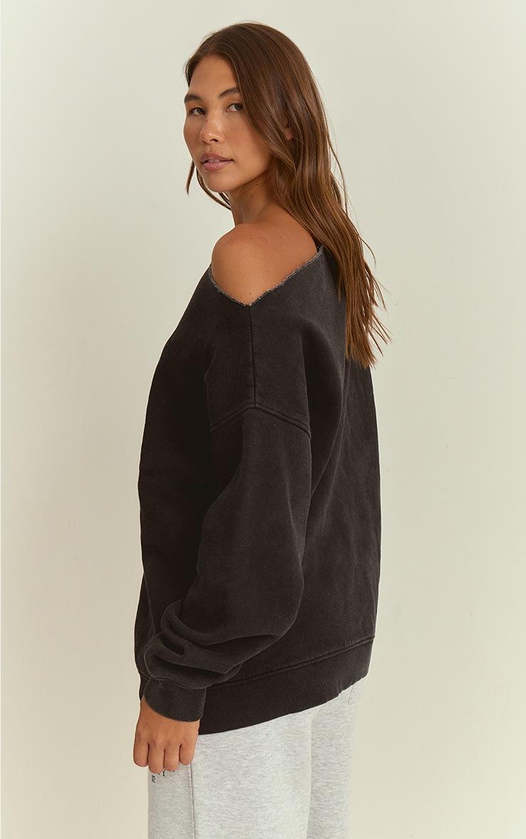 Pretty Little Thing Charcoal Acid Wash Oversized Off Shoulder Sweatshirt