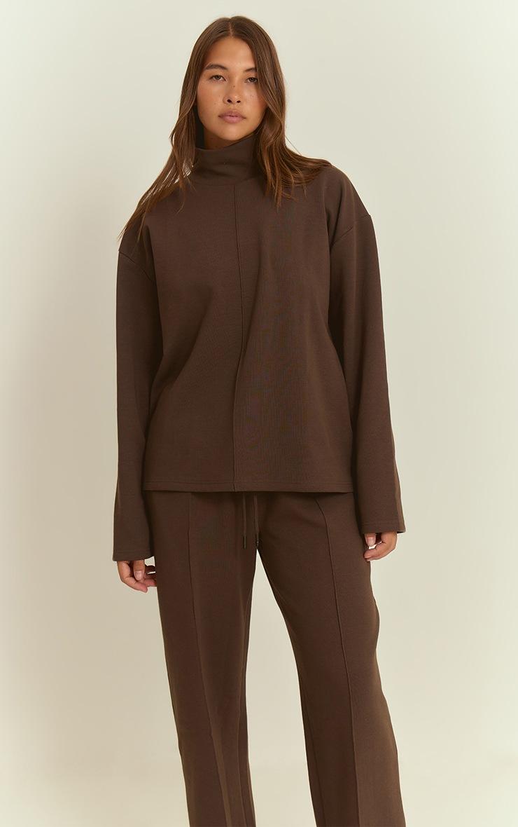 Pretty Little Thing Chocolate Interlock Seam Funnel Neck Sweatshirt