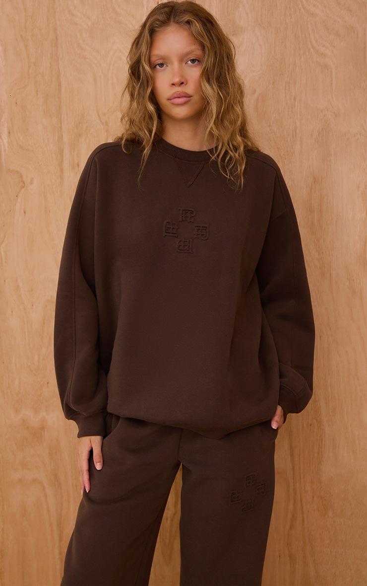 Pretty Little Thing Chocolate PLT Embossed Crew Neck Sweatshirt