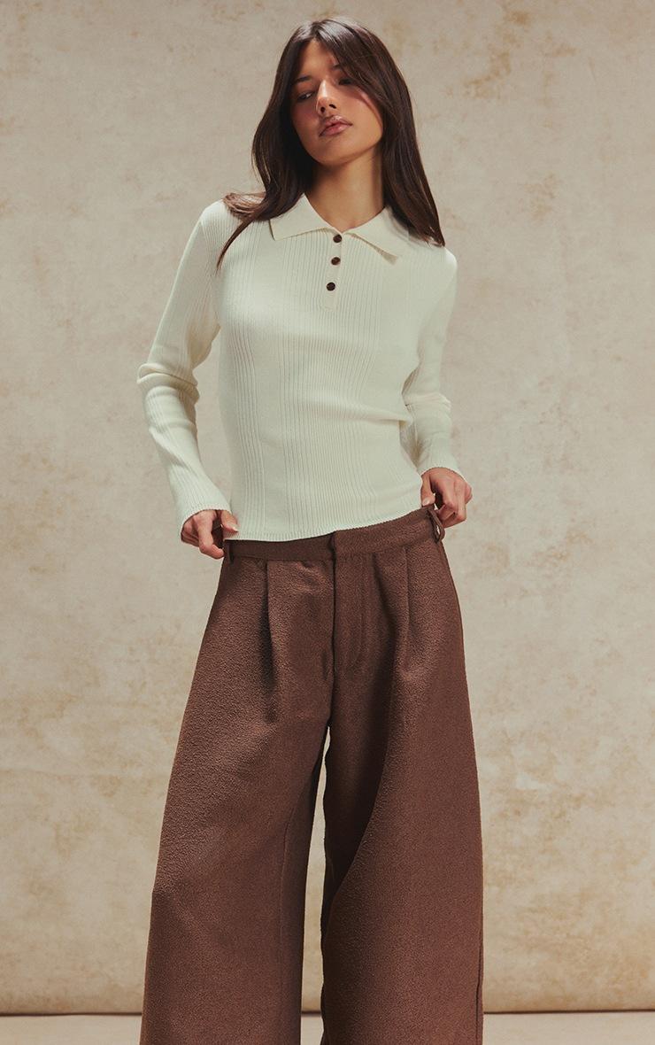 Pretty Little Thing Cream Ribbed Knit Long Sleeved Polo Top