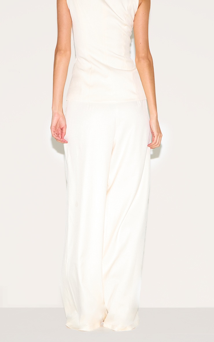Pretty Little Thing Cream Tailored Woven Pleated Wide Leg Pants