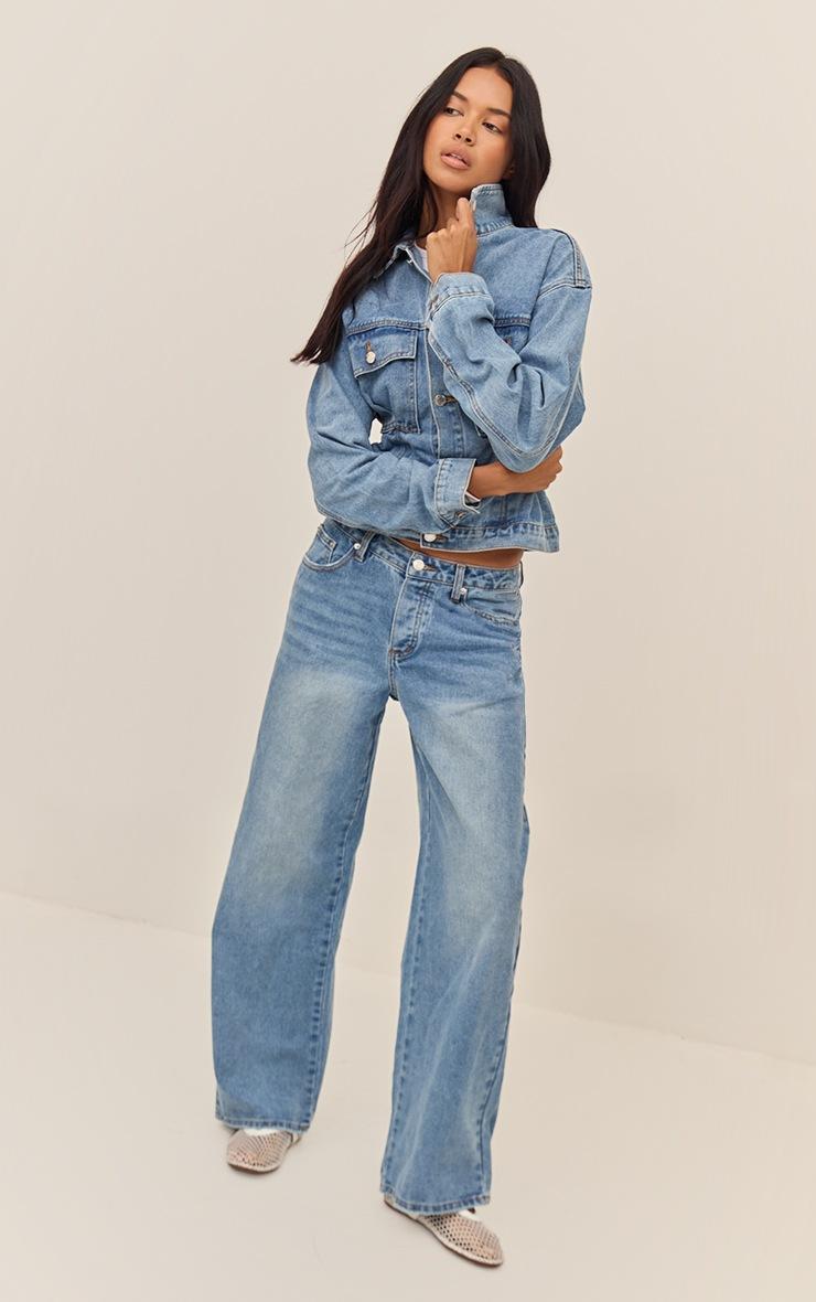 Pretty Little Thing Mid Blue Wash Pleated Cinch Back Denim Jacket